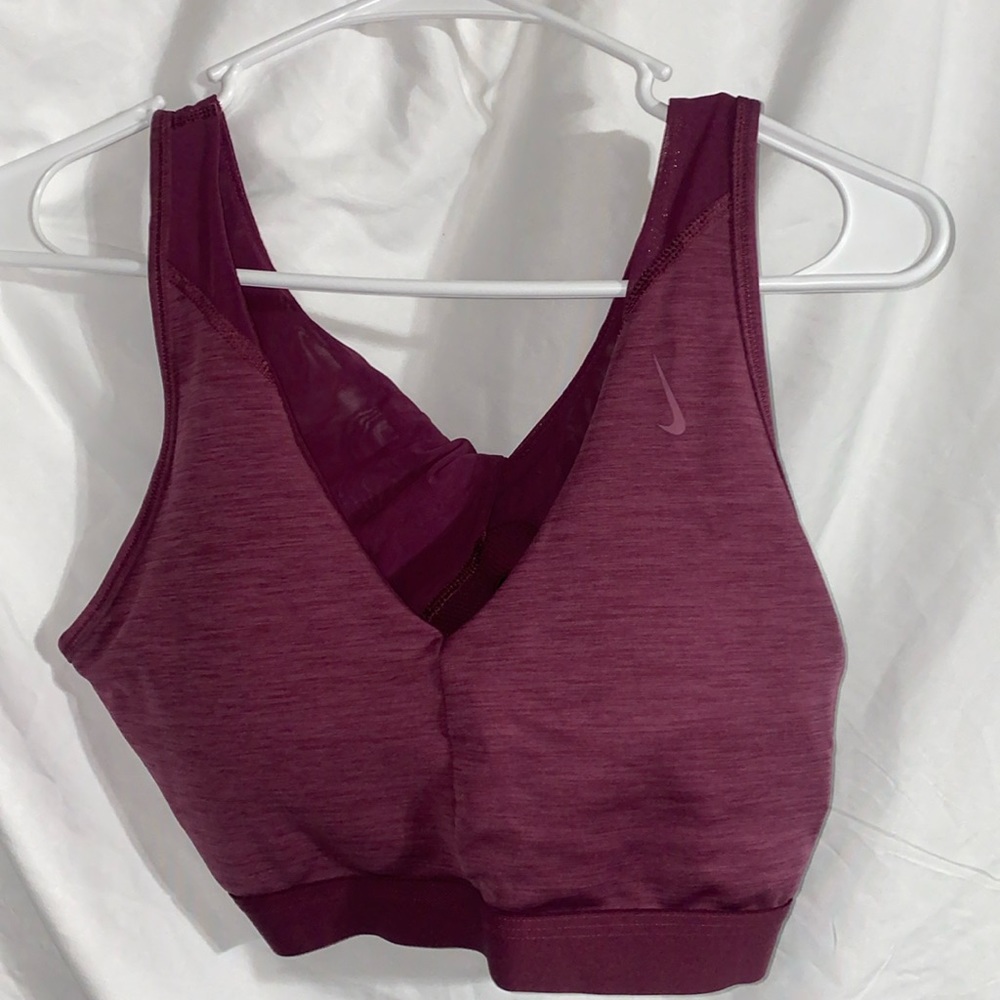 Sports bra